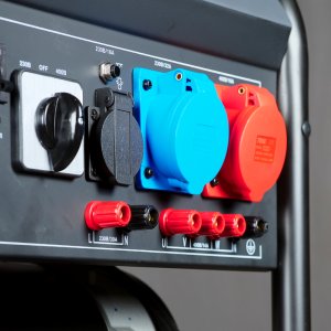 Бензиновый генератор FUBAG BS 7500 XD ES DUPLEX в Перми фото