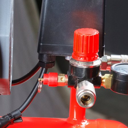 Компрессор безмасляный малошумный FUBAG Свободный Воздух (Free Air) 240/24/2.0 S в Перми фото