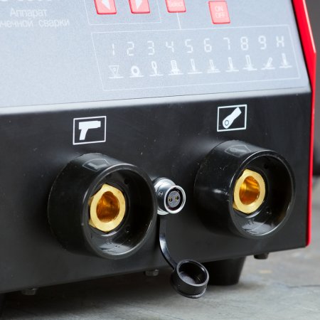Аппарат точечной сварки FUBAG TS 2300 в Перми фото