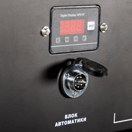 Бензиновый генератор с электростартером и коннектором автоматики FUBAG BS 7500 A ES в Перми фото