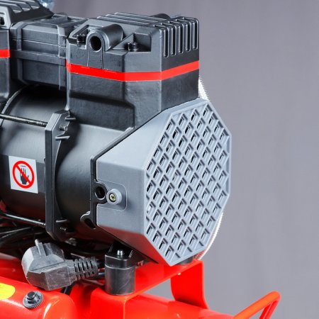 Компрессор безмасляный малошумный FUBAG Свободный Воздух (Free Air) 240/24/2.0 S в Перми фото