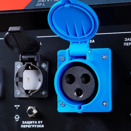 Бензиновый генератор с электростартером FUBAG PRG 6000 ES в Перми фото